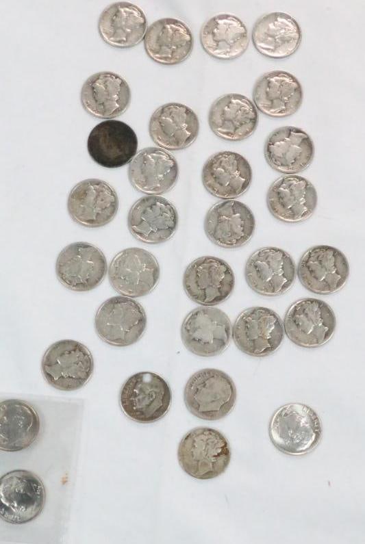 32 dimes: (26) Mercury Silver Dimes (3)1947-1964-P (1) 1877 Seated Liberty dime 1964-P (2) 2010 -P (1 of 5)