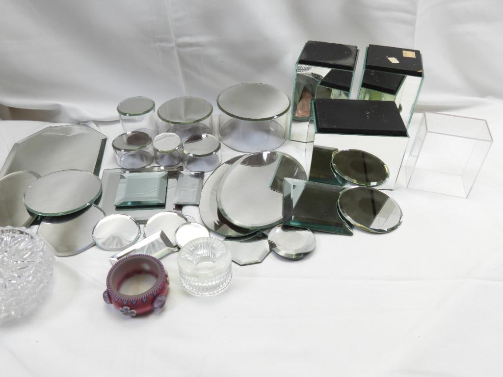 LOT OF Mirrored Display Stands and 4 Crystal Coasters (1 of 5)