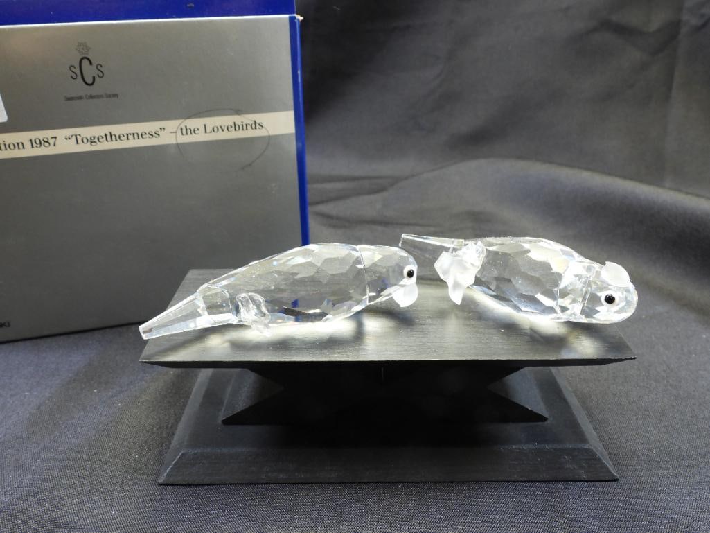 SWAROVSKI Austrian Crystal Annual Edition 1987 "Togetherness"-The Lovebirds, (BROKEN): Swarovski fine Austrian crystal Annual Edition 1987 "Togetherness"-The Lovebirds, BOXED, NOTE: ITEM IS DAMAGED