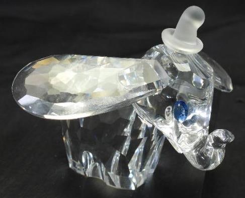 SWAROVSKI Austrian Crystal "Dumbo" the Disney Elephant: Swarovski fine Austrian crystal Dumbo the Disney elephant, 2.25" tall x 2.5" long
