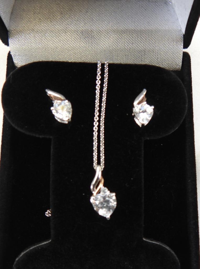 Sterling Silver & gold 2 tone Heart CZ Pendant necklace earrings set 4.4 grams Matches lot 10 (1 of 4)