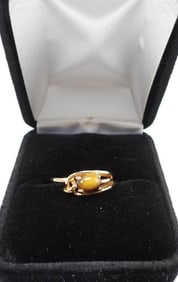 18kt Gold HE natural tiger eye ring Size 6.75.