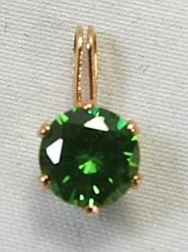 14kt gold Emerald green tourmaline solitaire pendant