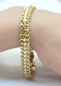 14kt gold wide elegant bracelet chain 7.6 grams 8" long