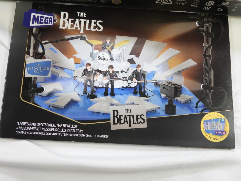 MEGA BLOX by MATTEL The Beatles Building Set, Boxed, Sealed Bags (1 of 5)
