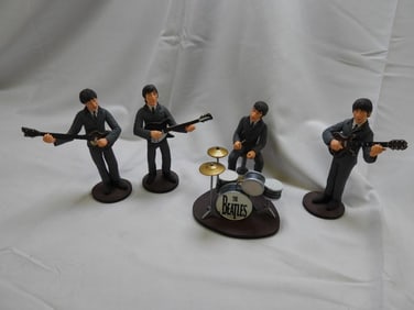 THE BEATLES 4-Figure Resin Set of the Beatles Band