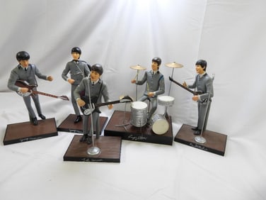 HUGE LOT OF THE BEATLES Band Set Up 5 with Figures, Stands, and Instruments VOX.