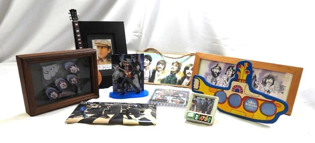 LOT OF 9 Decorative Frames, Nightlight, Shadowbox, Light Switch Cover, Plaques, Pictures