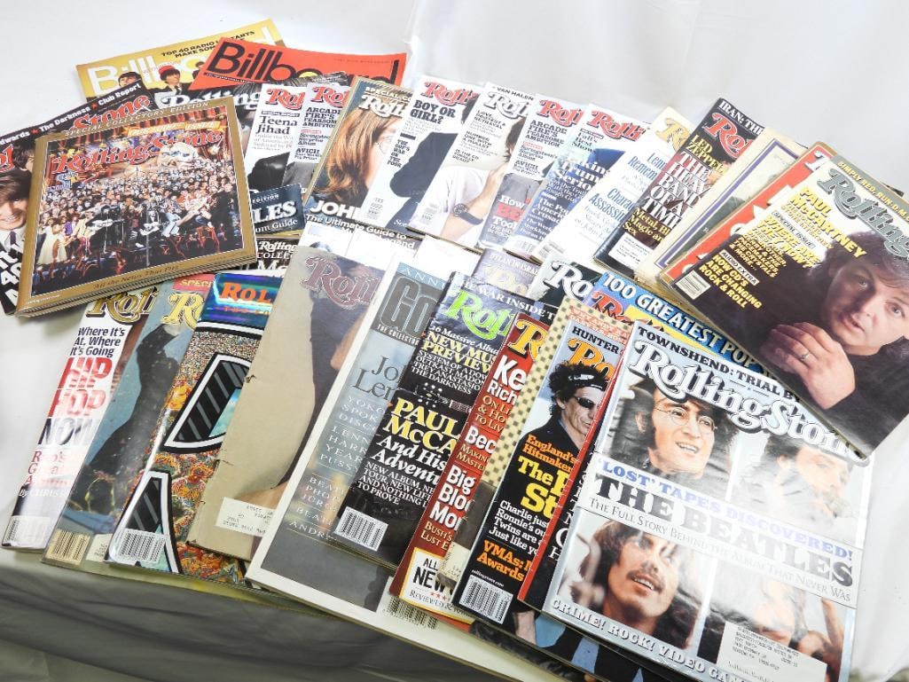 LOT OF 34 Rollingstone Magazines, 2 Billboard Magazines INCLUDES FIRST ROLLING STONES MAGAZINE PUBLI (1 of 5)