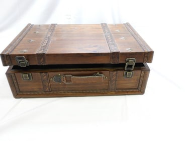Wood Hinged Trunk/Box With Metal Details, VINTAGE
