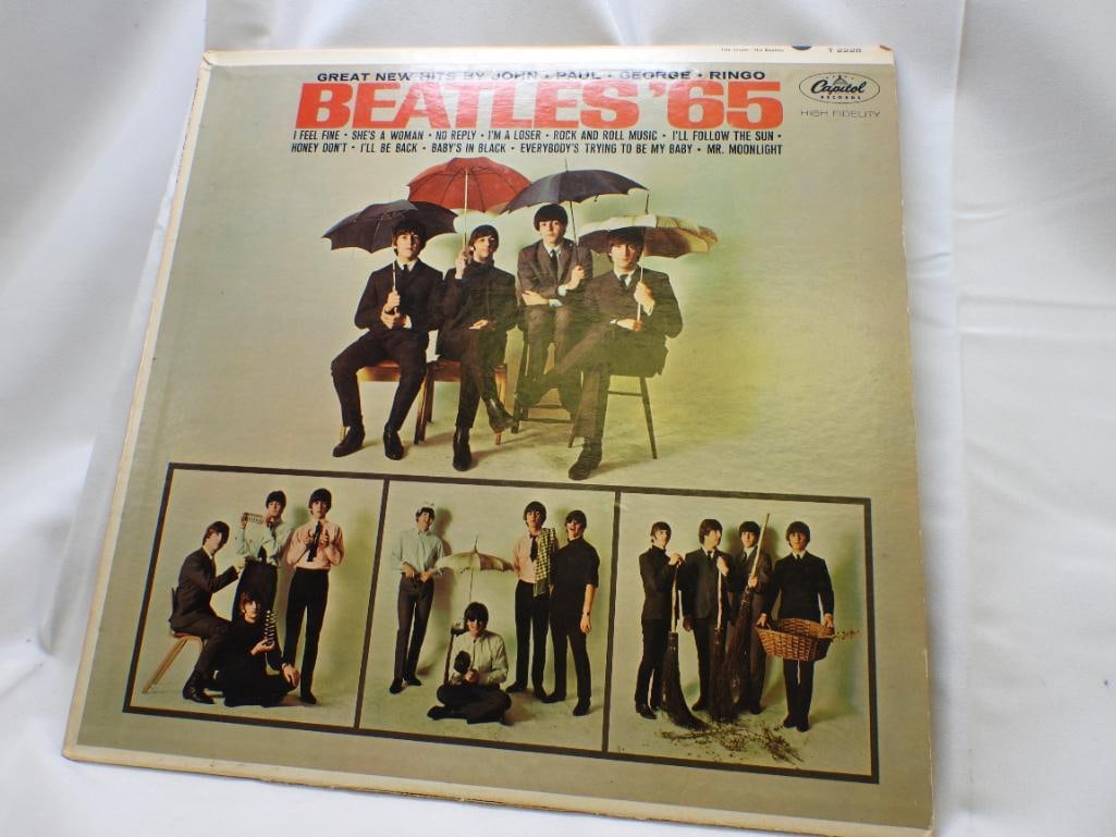 THE BEATLES LP Album "Beatles '65" by Capitol Records, released Dec 1964 (1 of 4)