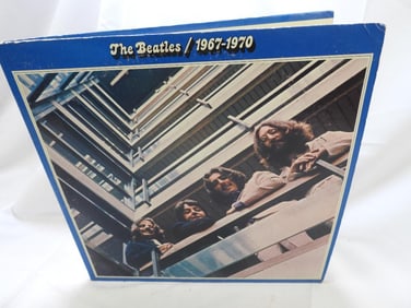 THE BEATLES Double LP ALBUM "The Beatles / 1967-1979" by Apple Records, Inc., released in April 1973