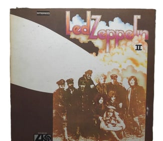 LED ZEPPELIN Studio LP Album "Led Zeppelin II", USED