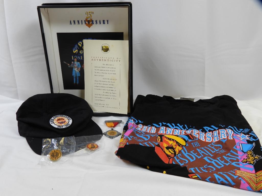 25th ANNIVERSARY of Sgt. Pepper's Lonely Hearts Release Commemorative  BOXED Set of Collectables (1 of 9)