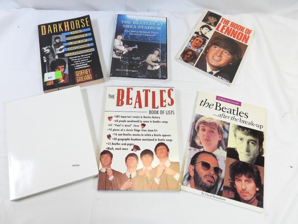 BEATLES LOT OF 6 used paperback books (1 of 5)