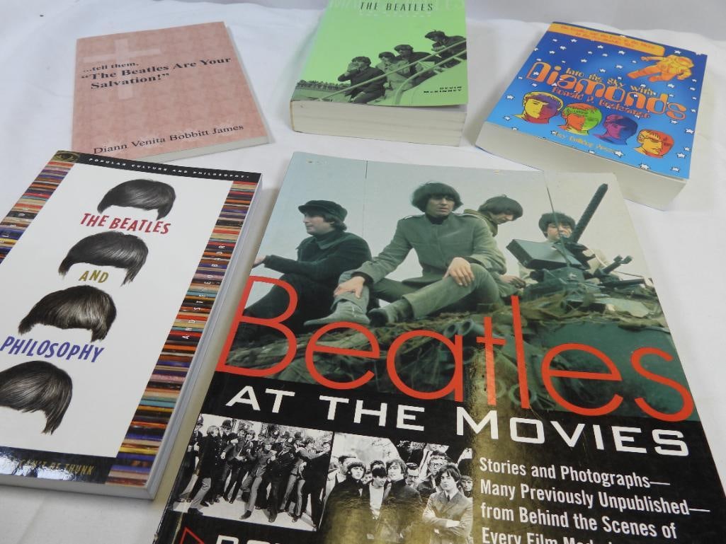 BEATLES LOT OF 5 used paperback books (1 of 6)
