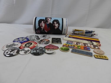 LOT OFBEATLES Puzzle, Pencils, Pens, Pins, Magnets