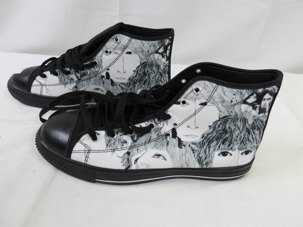 MEN's BEATLES Themed Sneakers: Men's canvas sneakers in new without tags, size 10