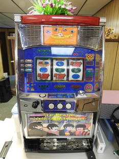 BEATLES WORKING SLOT MACHINE With Tokens: AMAZING Beatles themed WORKING slot machine with tokens! Don't miss this one-you need this!