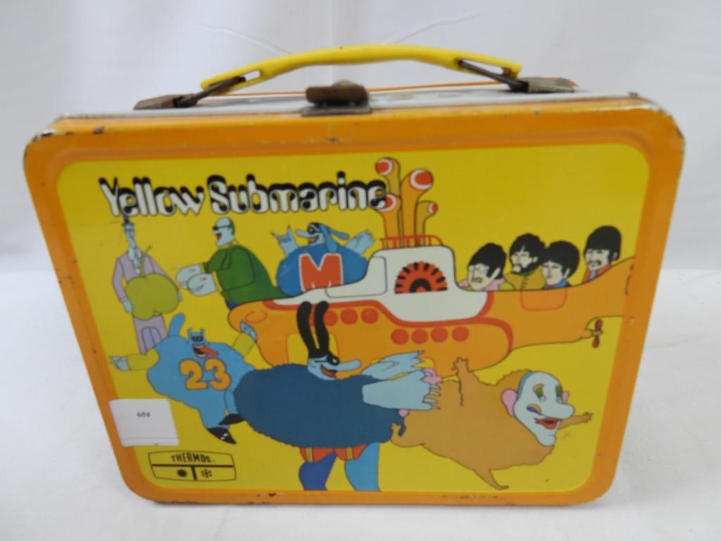 Vintage BEATLES YELLOW SUBMARINE metal lunch box & Thermos (1 of 7)