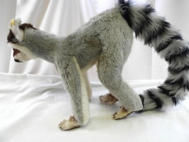 Vintage STEIFF 15" lemur