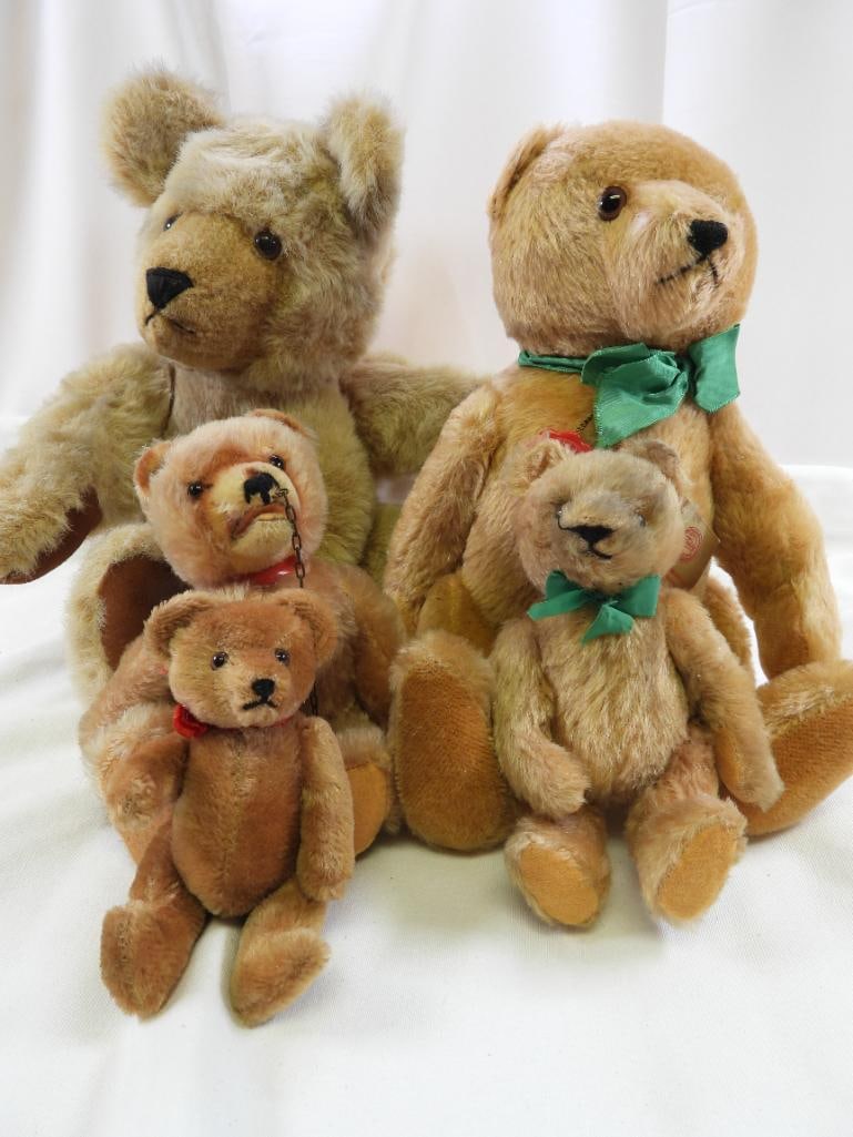 Vintage LOT OF 5 bears including GEBR. HERMANN KG: Vintage LOT of 5 bears: ranging from approx. 6" tall to 16" tall and includes one bear from GEBR. HERMANN KG, may have wear due to age