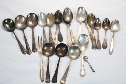 Antique Assorted Sterling flatware spoons & forks 530.5 grams
