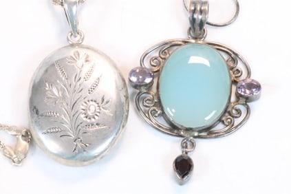Sterling Silver Lot of 2 pendant necklaces 54.1 grams