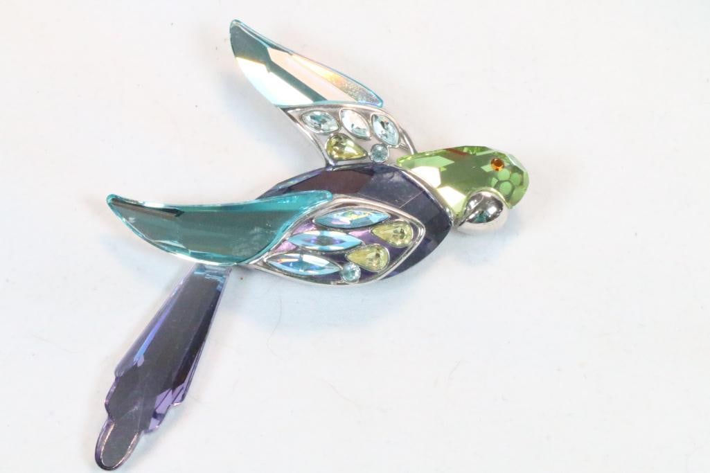 Large Sterling Silver Genuine Swarovski Jewelry Logo Crystal Parrot Brooch 34.4 grams (1 of 5)