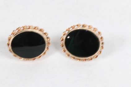 10kt gold black onyx post pierced earrings. 2.2 grams