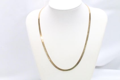 14kt gold serpentine chain 18" necklace. 11.5 grams