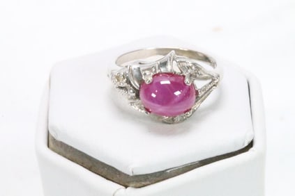 14kt White Gold Pink Star Sapphire Ring 3.4 grams Size