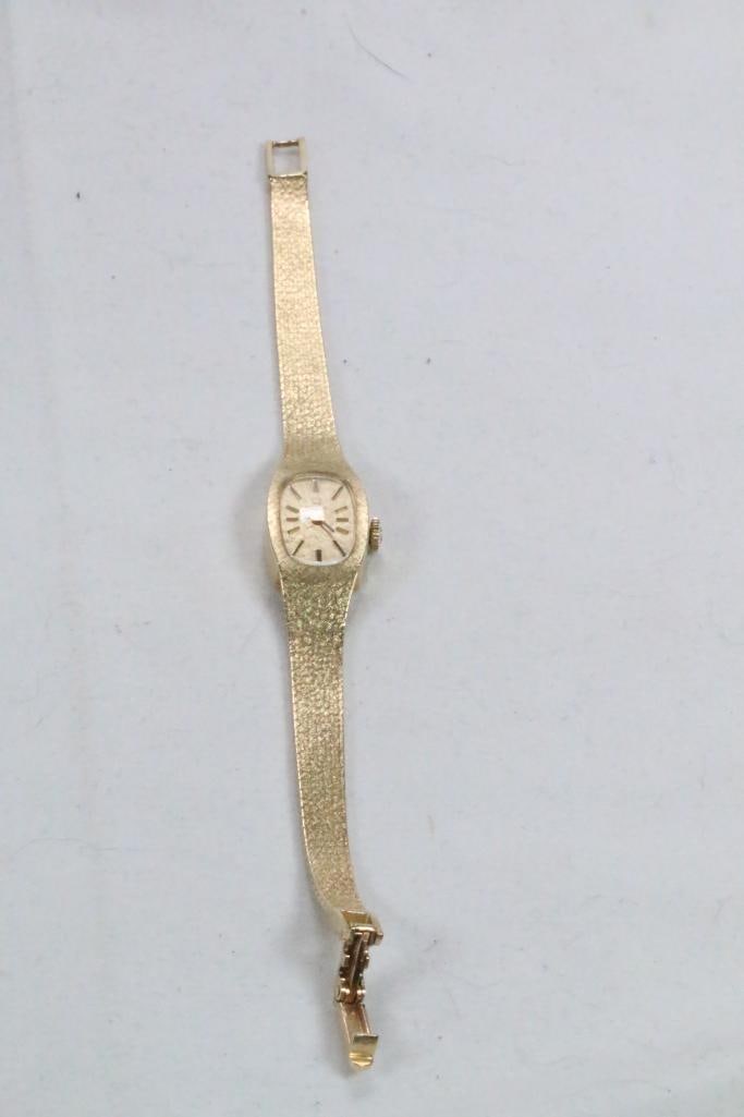 14KT Gold Omega Watch & band 21.8 grams (1 of 9)