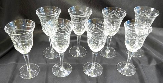 LOT OF 8 Etched clear wine glasses