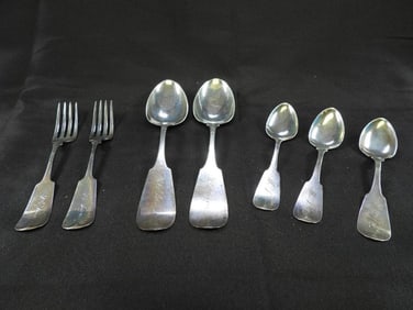 LOT OF 7 silver-plated flatware