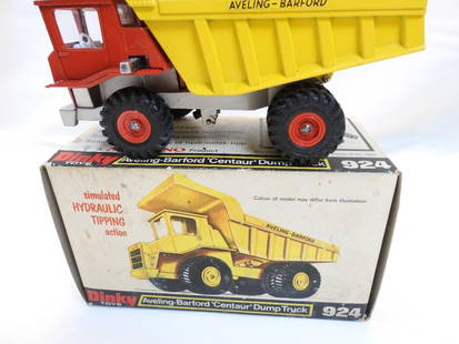 Vintage Dinky Toys 924 Aveling-Barford Dump Truck in box: Vintage Dinky Toys 924 Aveling-Barford Dump truck in box. Truck is approx. 7" long and 3.5" tall. See photos to damage of box due to age