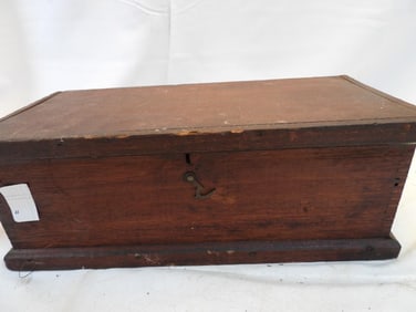 Antique Bliss Union Wood Tool Sewing box Chest with sewing supplies/buttons