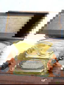 Antique Weston Direct Reading Milli-Voltmeter in box