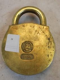 Vintage Virginia Metalcrafters Mid Century Modern Solid Brass Padlock Ashtray