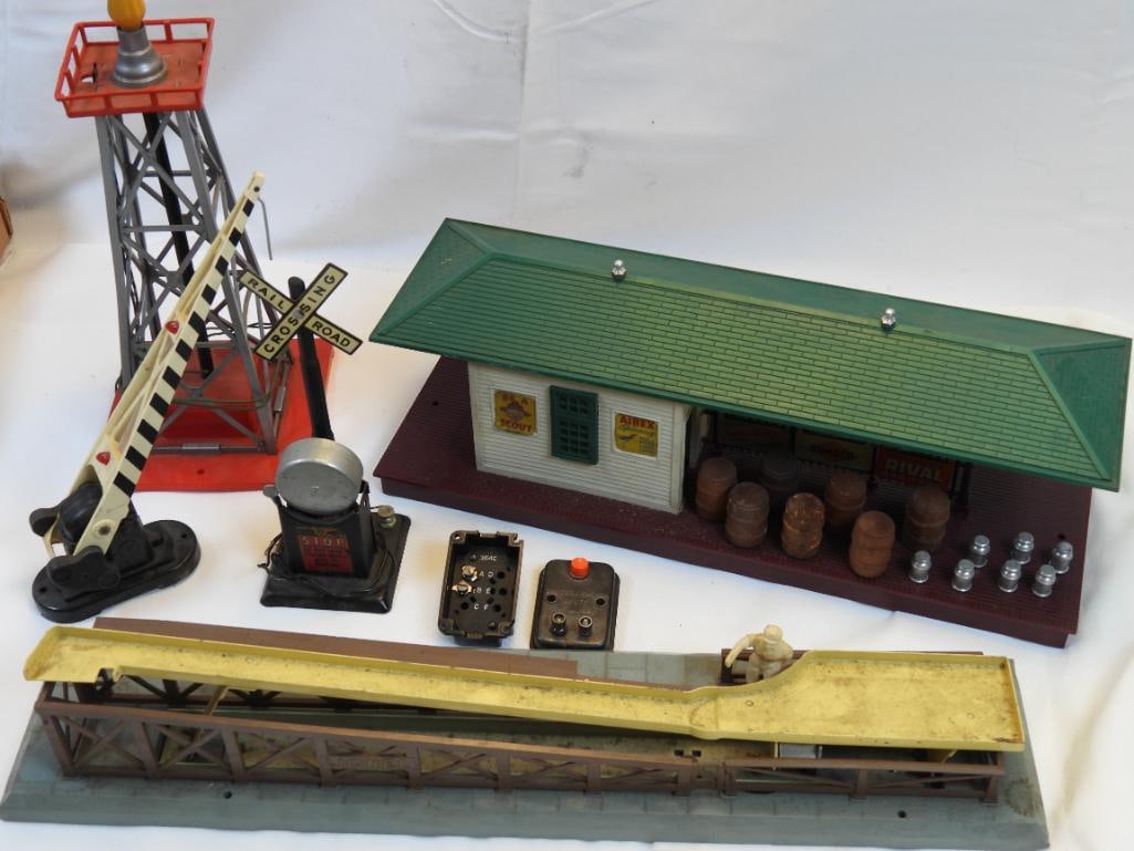 LOT OF Vintage train crane, tower, signs, barrels (1 of 7)