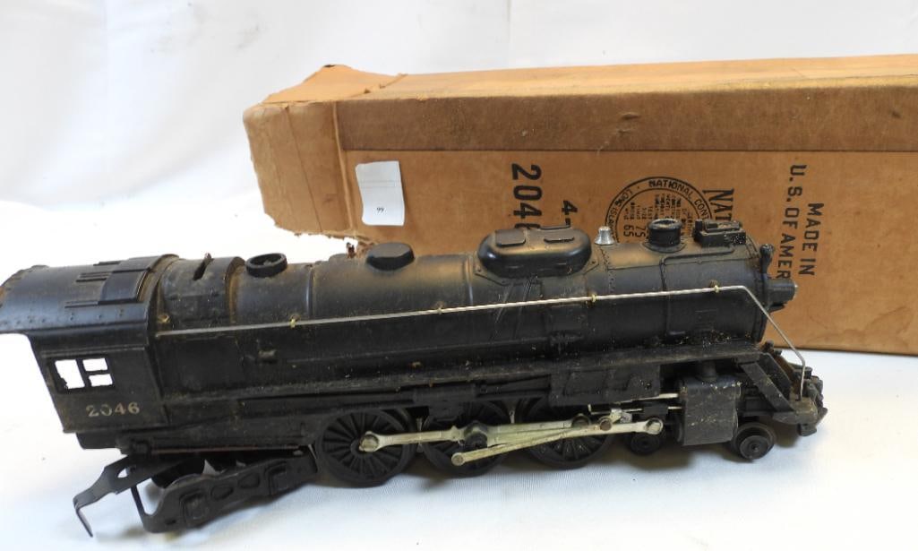 Vintage LIONEL 2046 4-6-4 Hudson Steam Locomotive in box (1 of 8)