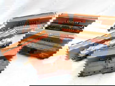 Vintage LOT OF 5 LIONEL train cars in boxes