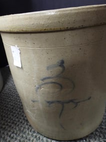 Vintage oversized stoneware crock 20 Gallon