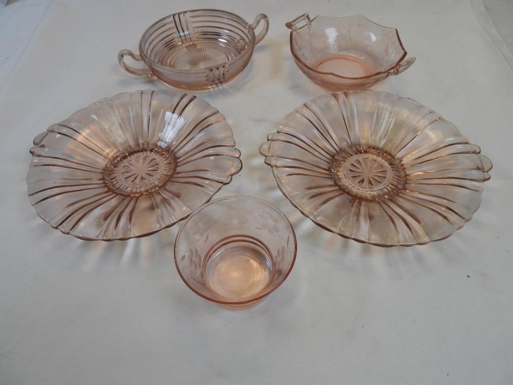 Antique LOT OF 6 pink depression glass and one holder (1 of 8)