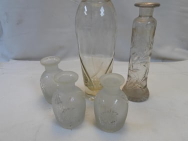 Vintage LOT OF 5 glass vases