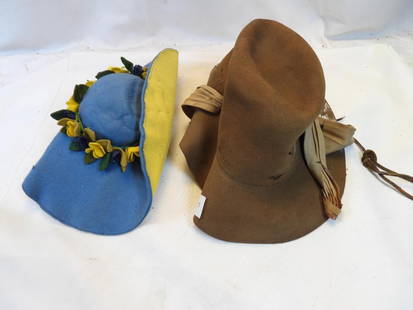 LOT OF 2 vintage wool hats: LOT OF 2 vintage wool hats, needing some cleaning and care (see photos)