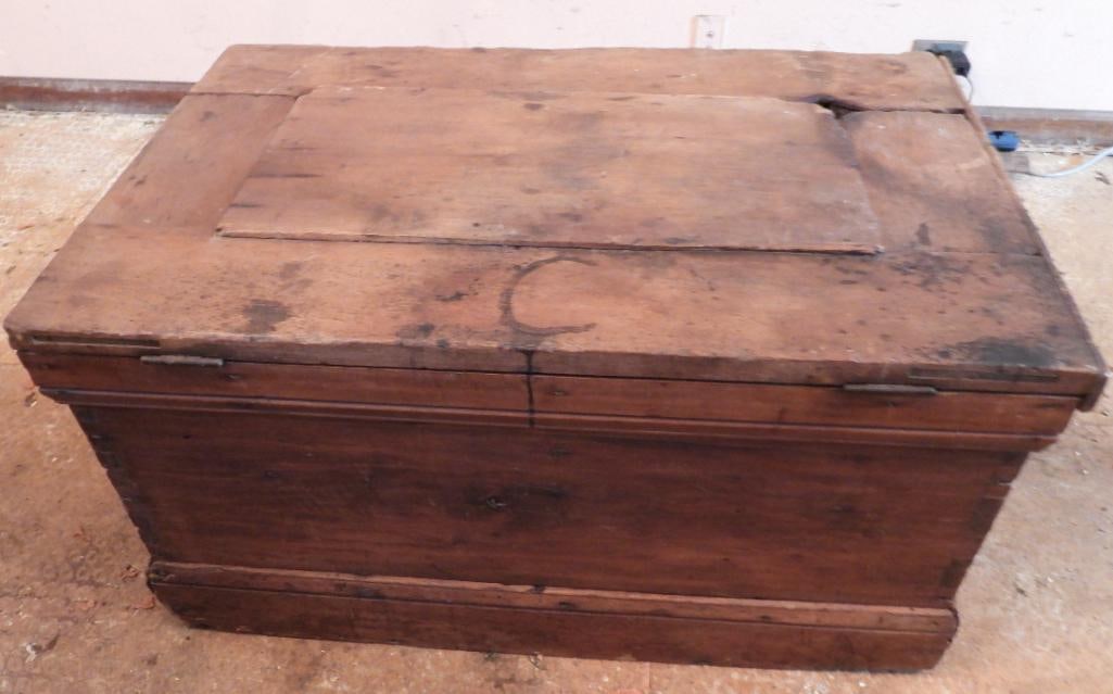 Antique Wood Tool Chest  Chest (1 of 18)