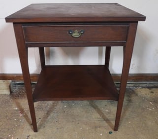 Cherry side authentic reproduction Craftue table with drawer