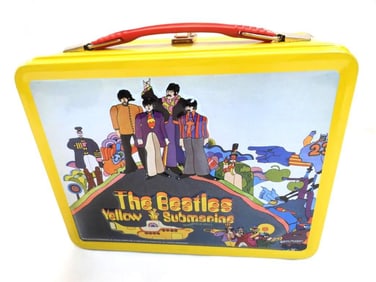 The BEATLES YELLOW SUBMARINE lunchbox