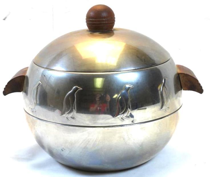 West Bend Penguin Hot and Cold Art Deco Server/Ice Bucket (1 of 8)